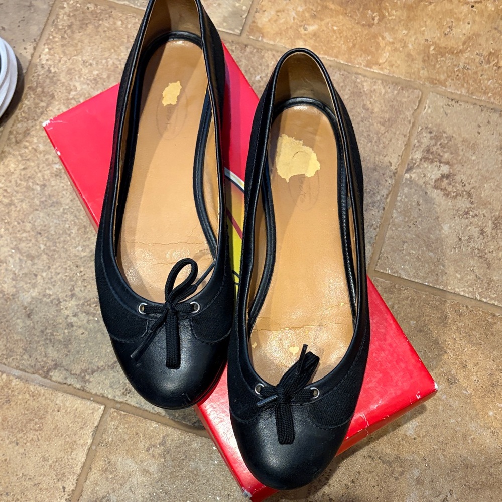 Talbots Black Women's Ballet Flats - Classic Slip-On Style  Size 9.5